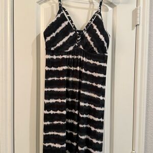 Derek Heart Monochrome Tie-Dye sundress
